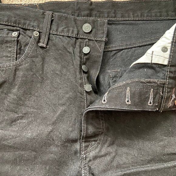 Levi's Men's 501 Original Fit Jeans - Picture 3 of 6